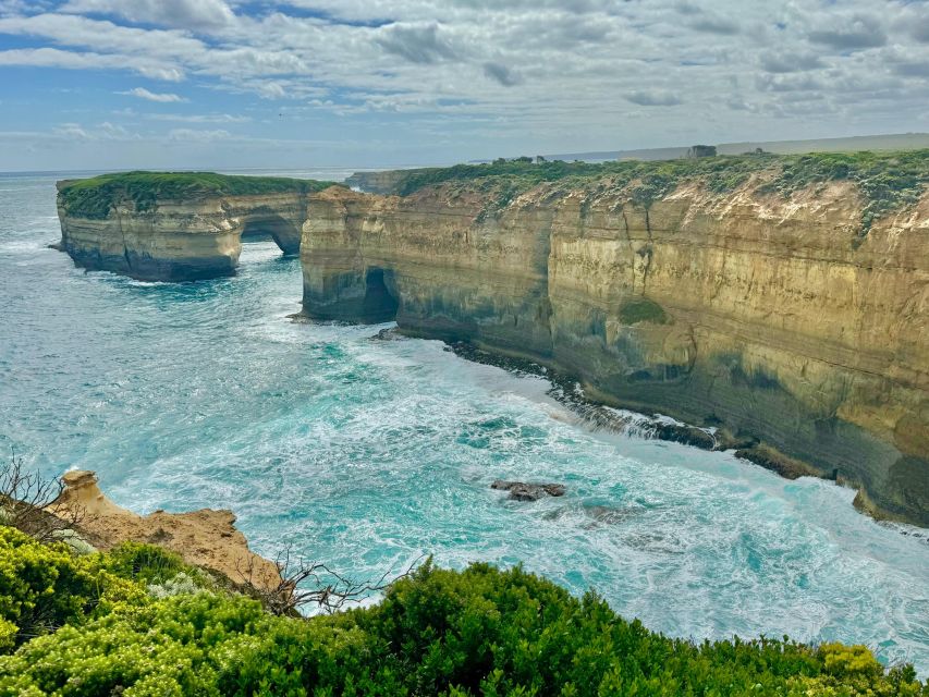 Small Group Great Ocean Road Reverse Trip Breakfast Incl. - Language Options and Pickup Locations