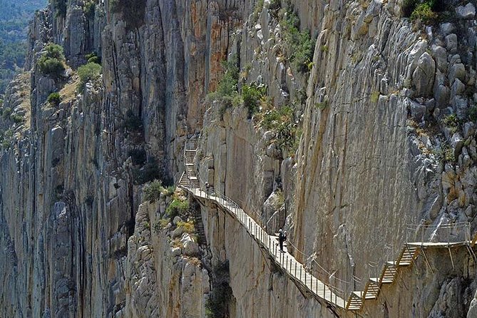 Small Group Private Excursion to Caminito Del Rey From Cordoba - Itinerary Details