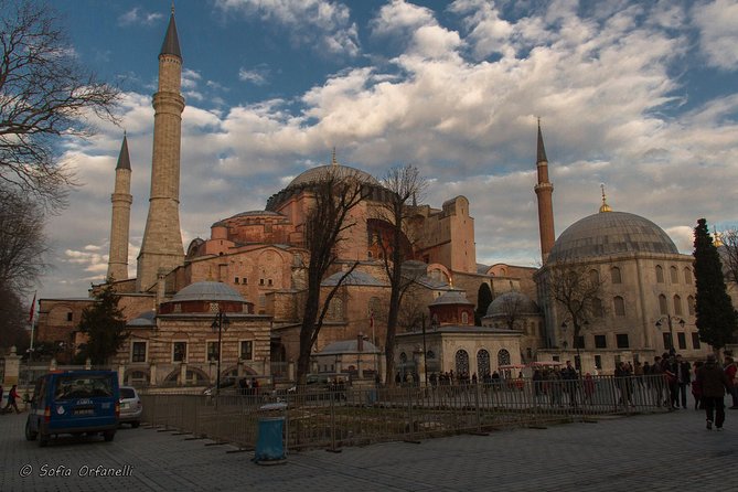 Small Group Tour of Istanbul Old City - Experienced Local Tour Guides