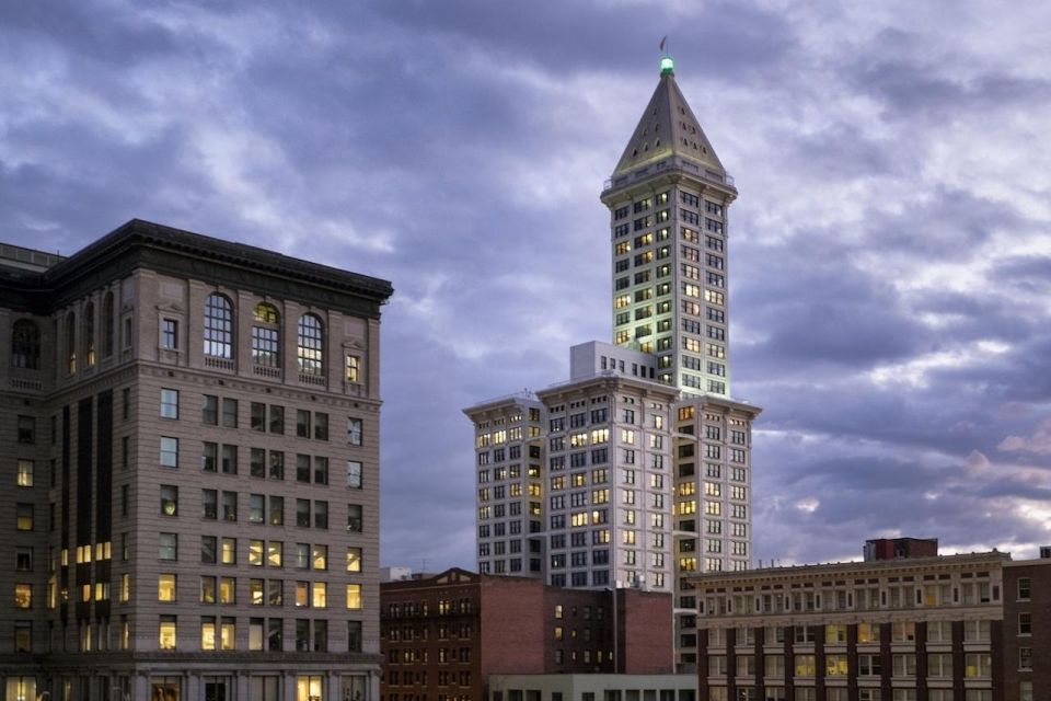 Smith Tower: The Views, The History, and the Cocktails - Experience Highlights