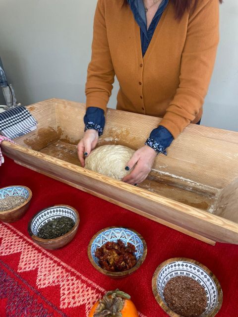 Sourdough Bread Baking Class - Olive Oil Tasting - Duration and Instructor