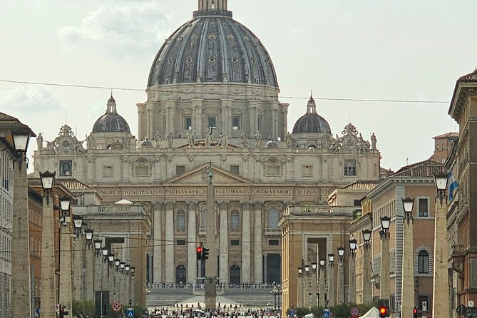 St. Peters Basilica & Dome Tour With Professional Art Historian - Common questions