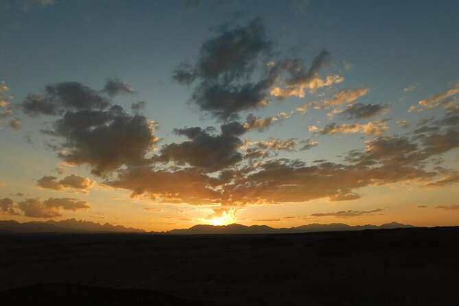 Sunset Safari Trip by Jeep - Bedouin Cultural Experience and Delights