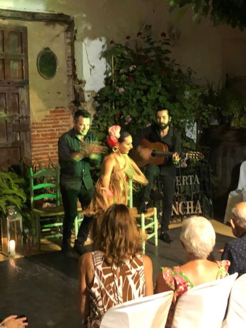 Tablao Flamenco La Puerta Ancha Entrance Ticket - Venue Information