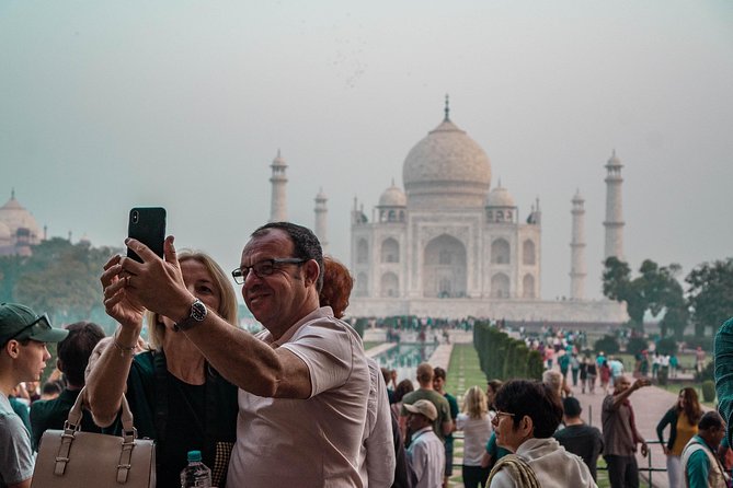 Taj Mahal Tour By Luxury Car- All Inclusive - Reviews Analysis
