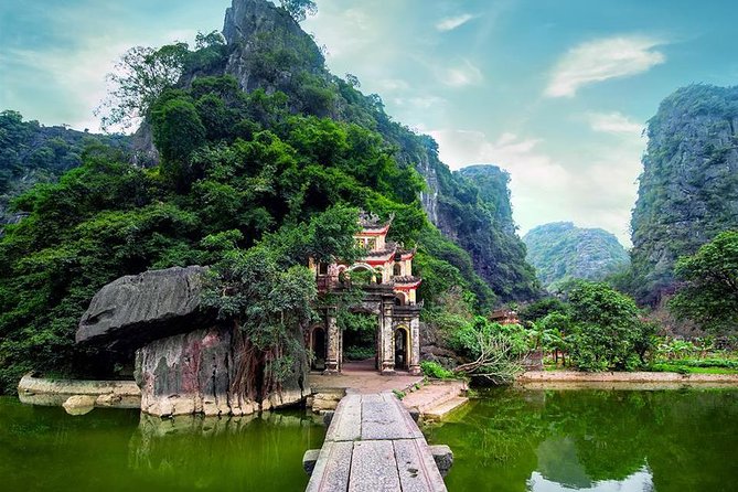 Tam Coc Boat-ride & Bich Dong Pagoda - Booking Information