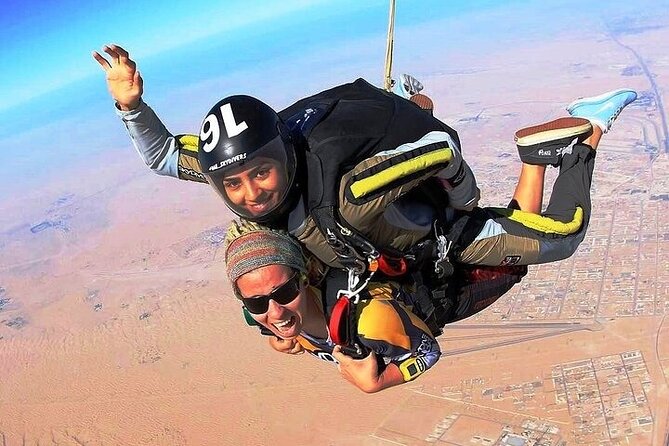 Tandem Skydive Experience in Dubai - Meeting and Pickup Details
