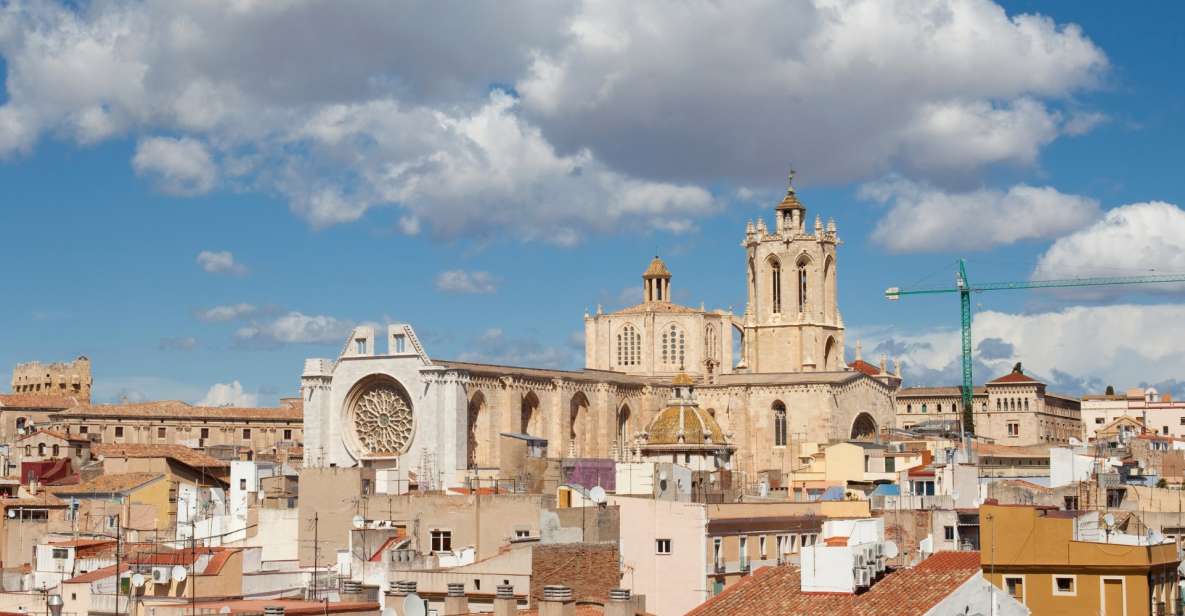 Tarragona: City Exploration Game and Tour - Experience
