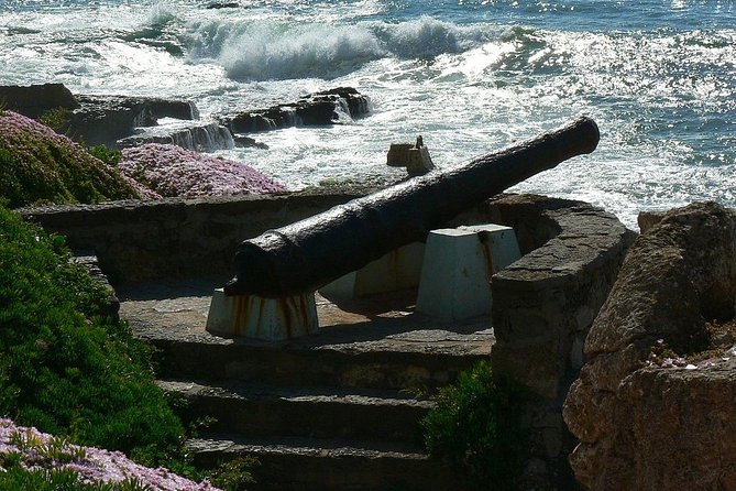 The Beaches Between Lisbon and Cascais (The Estoril Coastline) With Lunch - Must-Visit Beachfront Restaurants