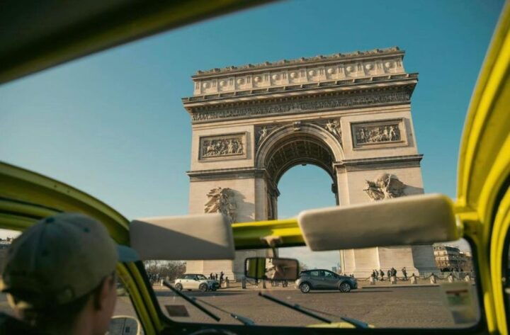 The Paris "Rive Gauche" Tour in a Vintage Citroën 2CV - Experience Highlights