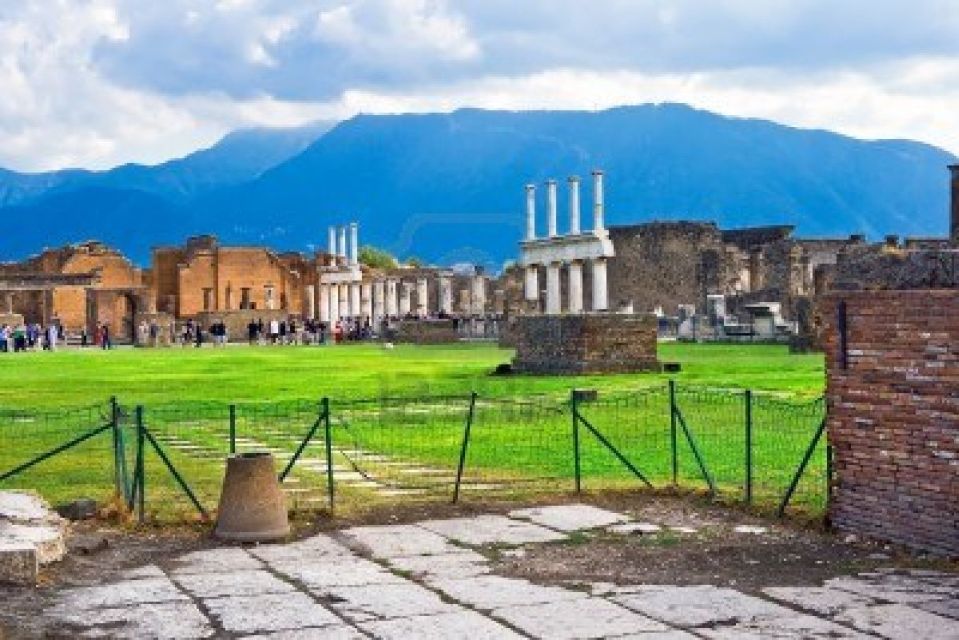 The Ruins of Pompeii: Round-Trip Transfer From Rome - Booking Information