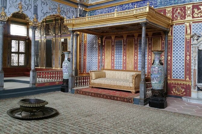 The Topkapi Palace, Historical Town Guided Tour / Solo / Groups - Booking Details