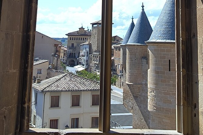 Tour of Olite and the Royal Castle. - Experience Duration