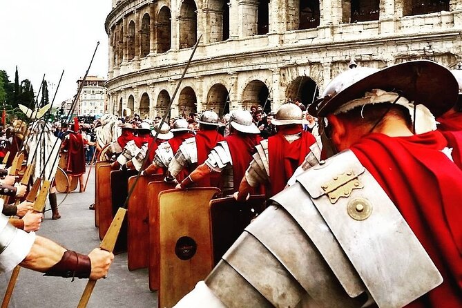 Tour of the Coliseum, Forum and Palatine With Priority Access and Guide - Tour Features