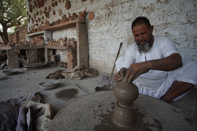 Traditional Art and Craft Tour - Craftsmanship Demonstrations