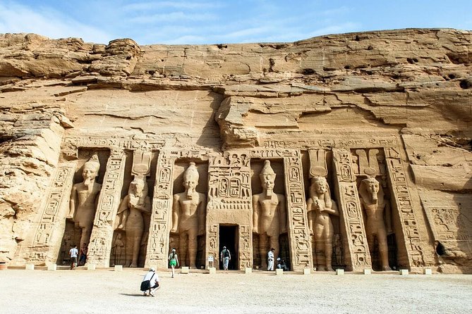 Trip to Abu Simbel and Aswan From Luxor - Accommodations and Overnight Stay