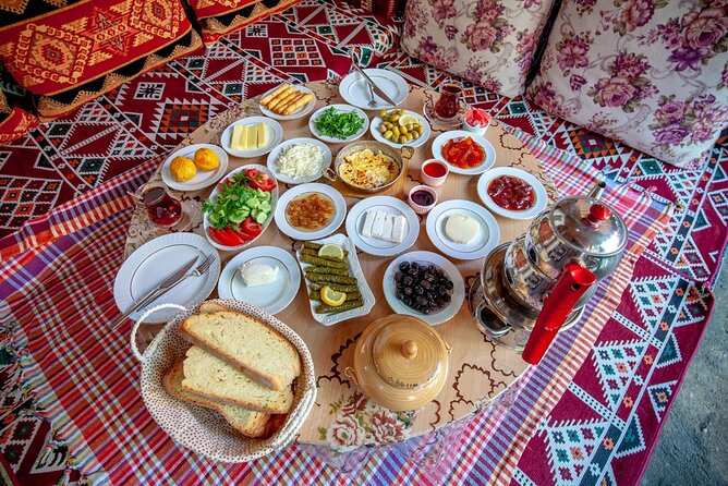 Turkish Breakfast Experience & Ephesus Tour From Kusadasi Port - Meeting and Pickup Instructions