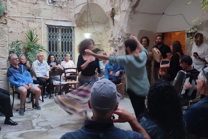 Typical Salento Dance: Pizzica & Tasting. - Steps and Movements in Pizzica Dance