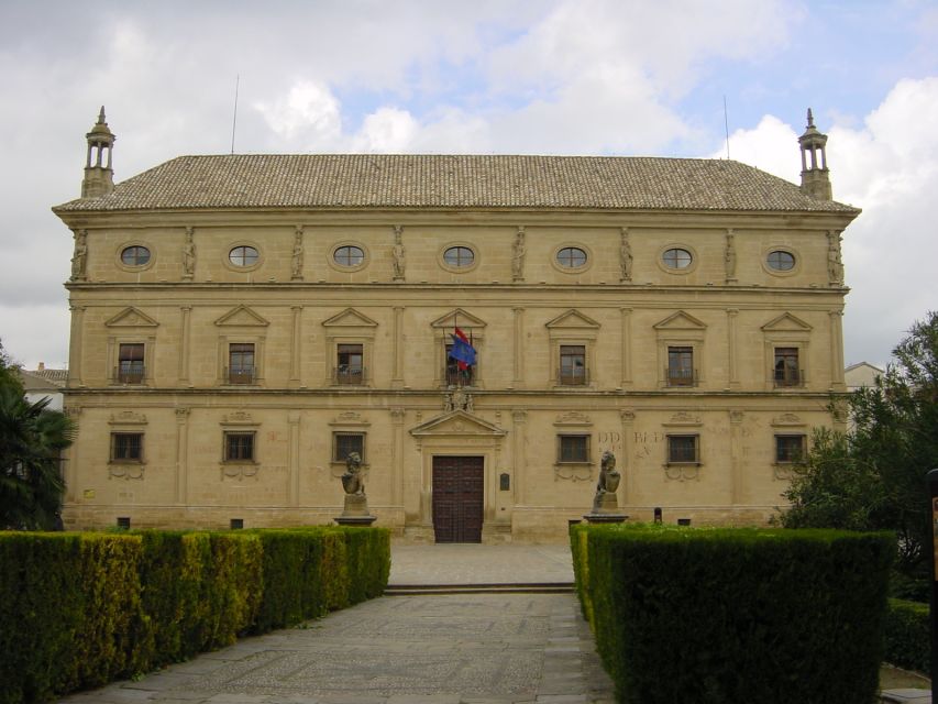 Úbeda: Historic Walking Tour - Pricing and Duration