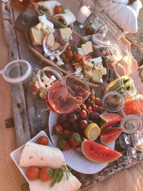 Uncrowded Santorini Sunset PicNic - Booking Information