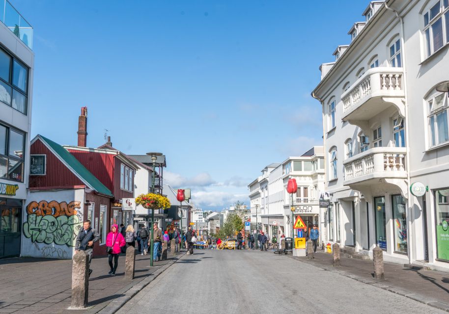 Unforgettable Tour Around Reykjavik For European Tourist - Tour Experience