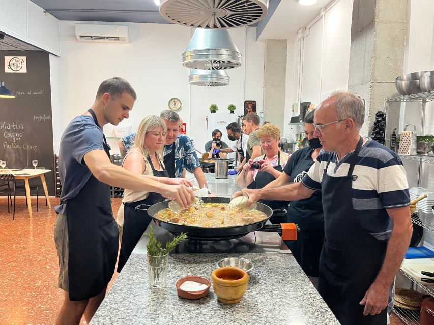 Valencia: Guided Paella Workshop, Tapas, and Drinks - Experience Highlights