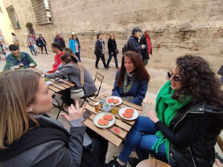 Valencia: Street Food Tour Including Paella & Tapas Tasting - Location Details