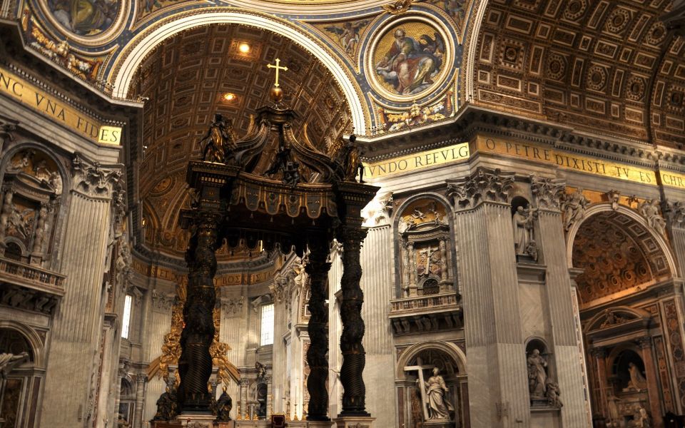 Vatican Museums: Private Tour With Sistine and St. Peters - Experience