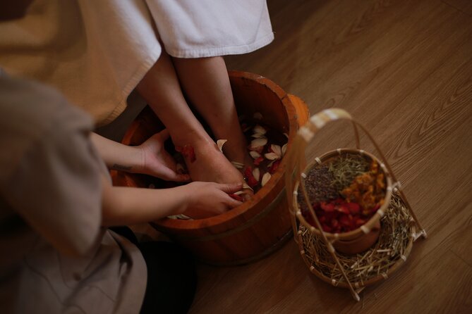 Vietnamese Massage For Healing - Healing Properties of Aromatherapy