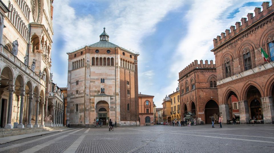 VIP Experience to Cremona With Luxury Transfer - Luxury Transfer Details