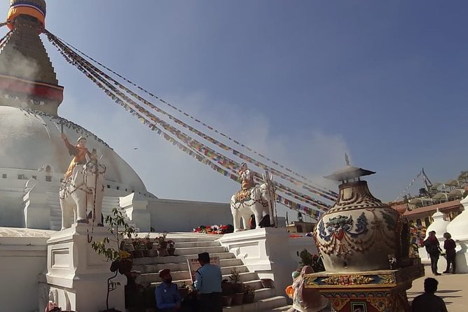 Visit Swayambhunath and Bauddhanath Stupa With Guide - Recommended Tour Itinerary