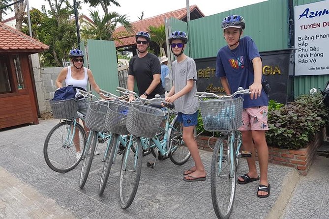 VISIT THANH HA POTTERY Village & CAM KIM ISLAND With BICYCLE PRIVATE TOUR - Village Life Immersion