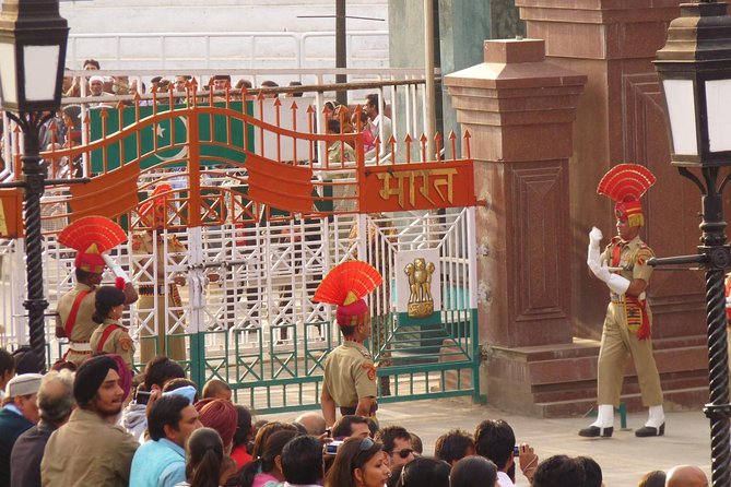 Wagah Border Amritsar Sightseeing Taxi - Booking Experience