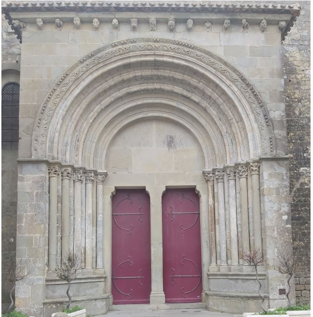 Walls That Talk: A Guide to Carcassonne's Ancient Basilica - Details