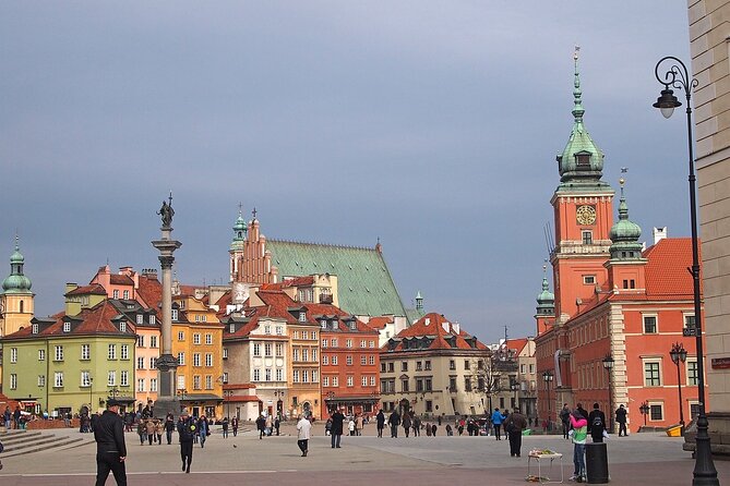 Warsaw Private Walking Tour With a Professional Guide - Guide Expertise