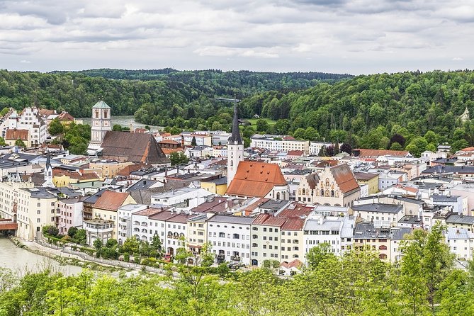 Wasserburg Am Inn Private Walking Tour With a Professional Guide - Expert Guide Information