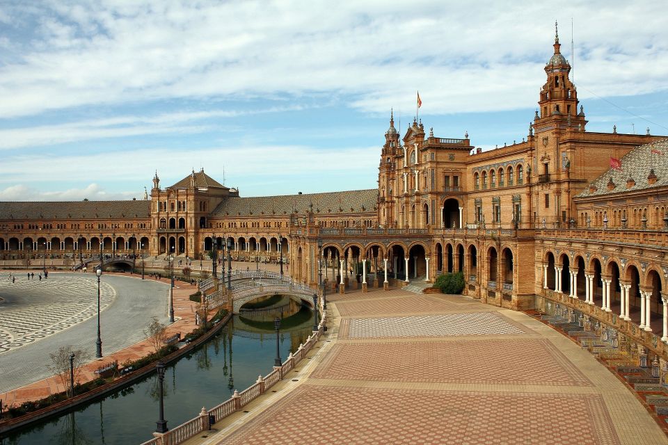 Welcome to Seville: Private Tour With a Local Host - Booking Details