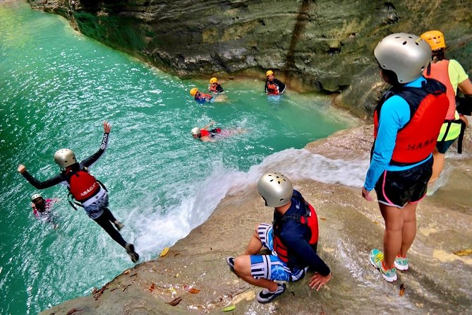 Whale Shark Encounter & Sumilon Sandbar & Canyoneering in Kawasan Falls - Tour Experiences