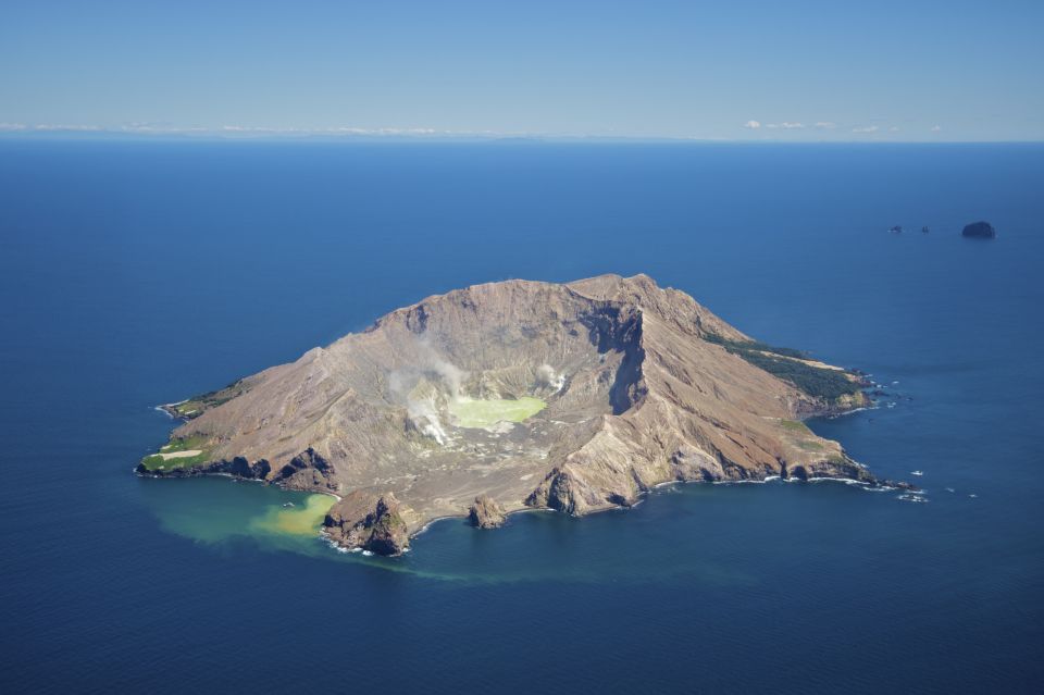 White Island & Whale Island 1-Hour Volcano Scenic Flight - Booking Information