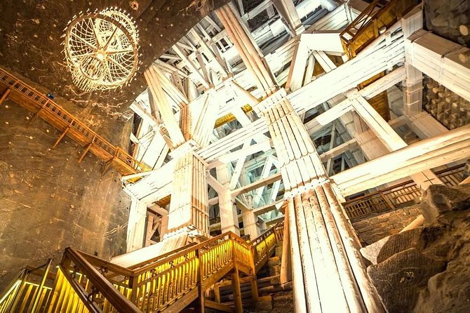 Wieliczka Salt Mine Guided Tour From Krakow With a Private Car - Customer Reviews