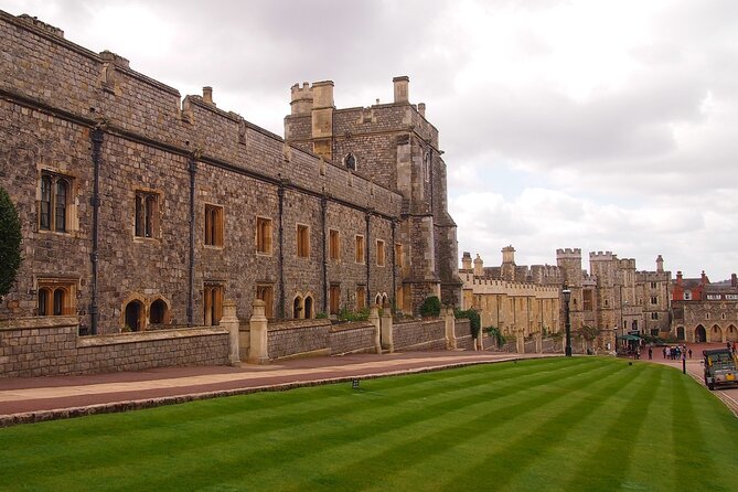 Windsor Castle, Bath and Stonehenge Tour - Booking Process