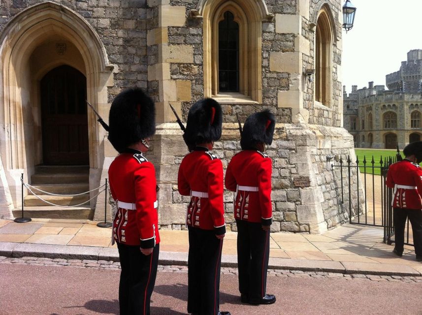 Windsor Castle Private Tour With Admission - Language Options and Inclusions