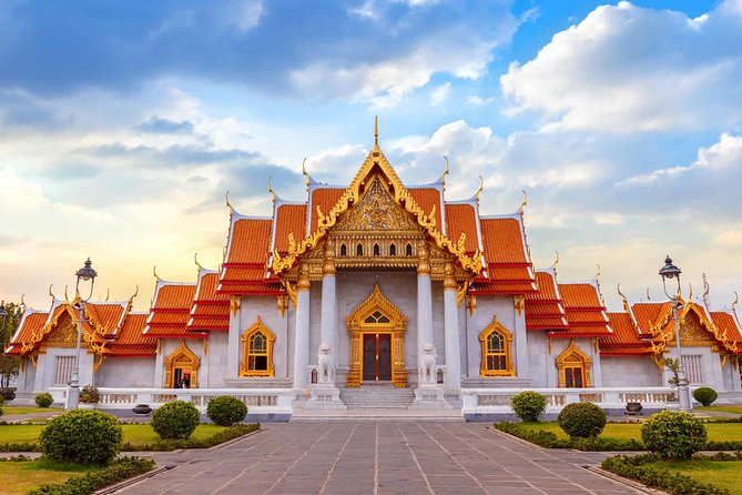 Wonderful Bangkok Tour : Wat Phra Kaew, Wat Trimit, Wat Pho & Wat Benchamabophit - Wat Pho Highlights