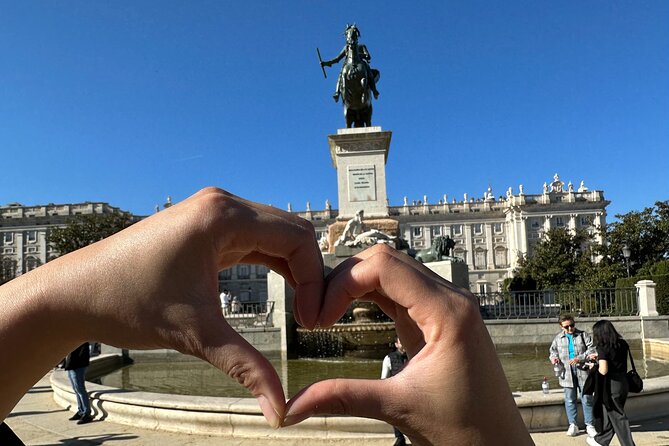 Wonders of Madrid Private Guided City Tour for Kids and Families - Educational Experiences