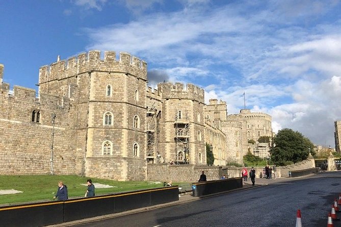 Young Victorias London: Windsor Castle & Kensington Palace - Kensington Palace: Regal History Unveiled