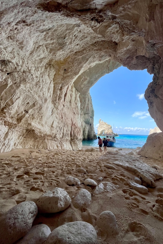 Zakynthos: Rent a Boat and Be Your Own Captain for the Day - Provider: Happy Days Zante