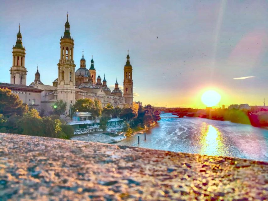 Zaragoza: Historical Tour of the Old District With a Guide - Tour Highlights