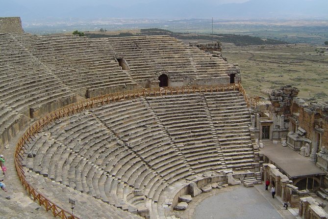 3 days private archaeological ephesuspamukkalehierapolispergamon tour 3 Days Private Archaeological Ephesus&Pamukkale&Hierapolis&Pergamon Tour