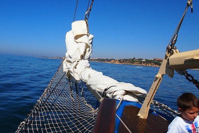 3 Hour Cruise Experience From Vilamoura - Highlights of the 3-Hour Tour