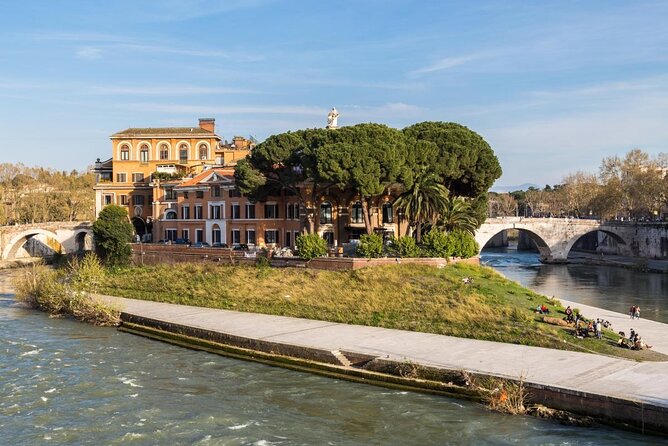 3-Hour Panoramic Luxury Golf Cart Tour in Rome - Key Points